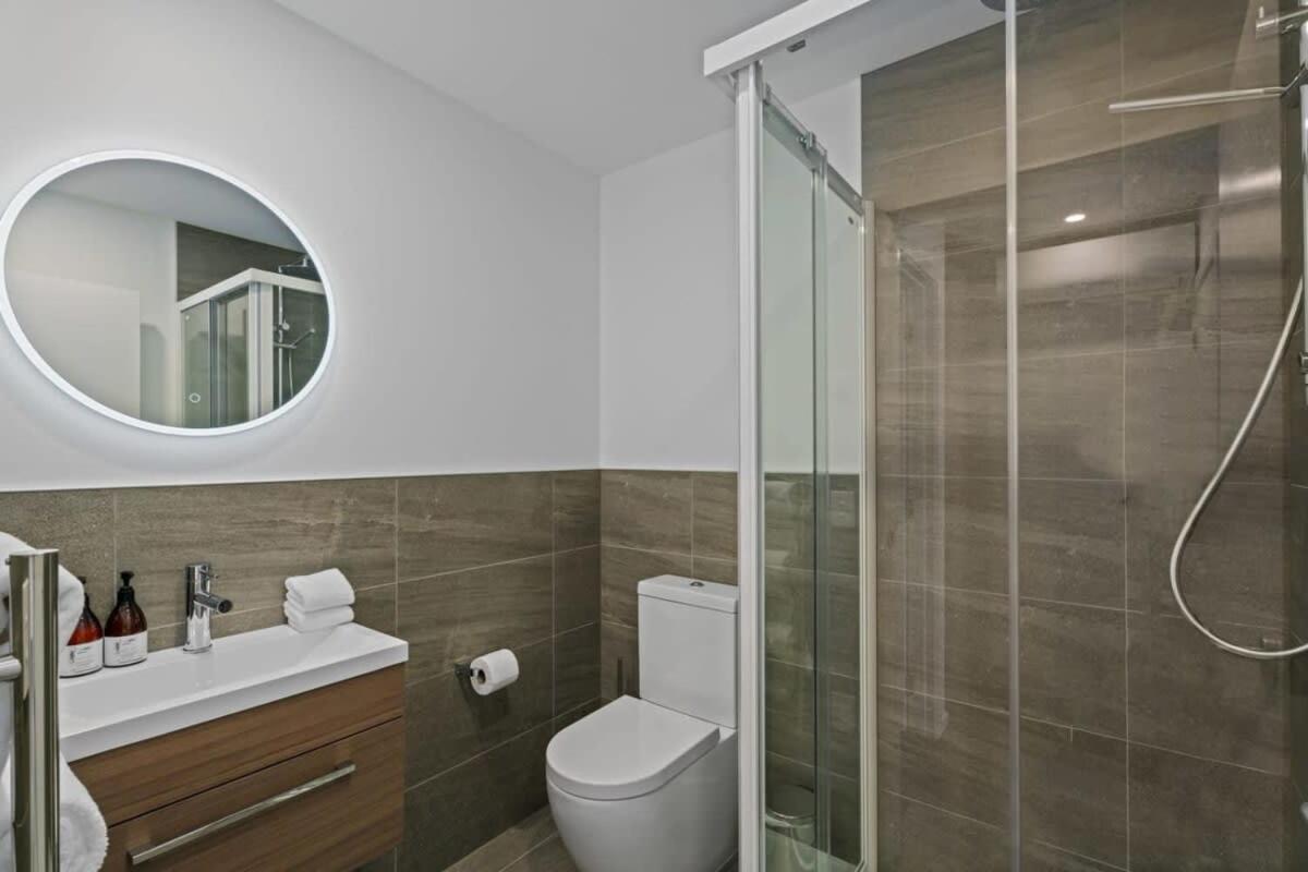 Alps And Lake Retreat Wanaka Albert Town エクステリア 写真