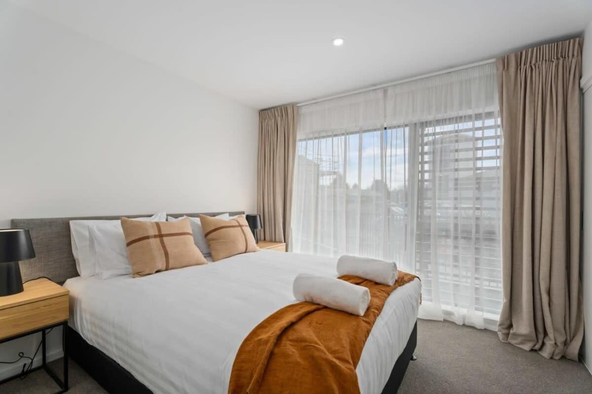 Alps And Lake Retreat Wanaka Albert Town エクステリア 写真